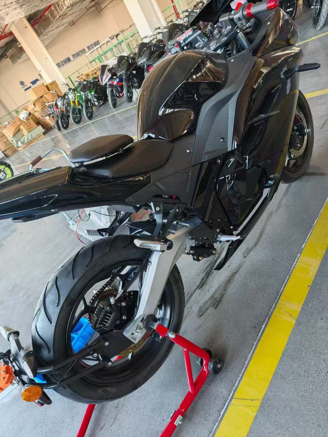 Moto électrique 72V à vitesse  - 72V 5000W Electric Motorcycle avis et prix